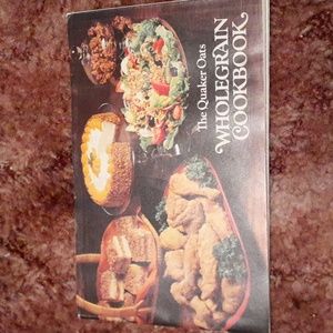 VINTAGE Quaker Oats Wholegrain Cookbook
